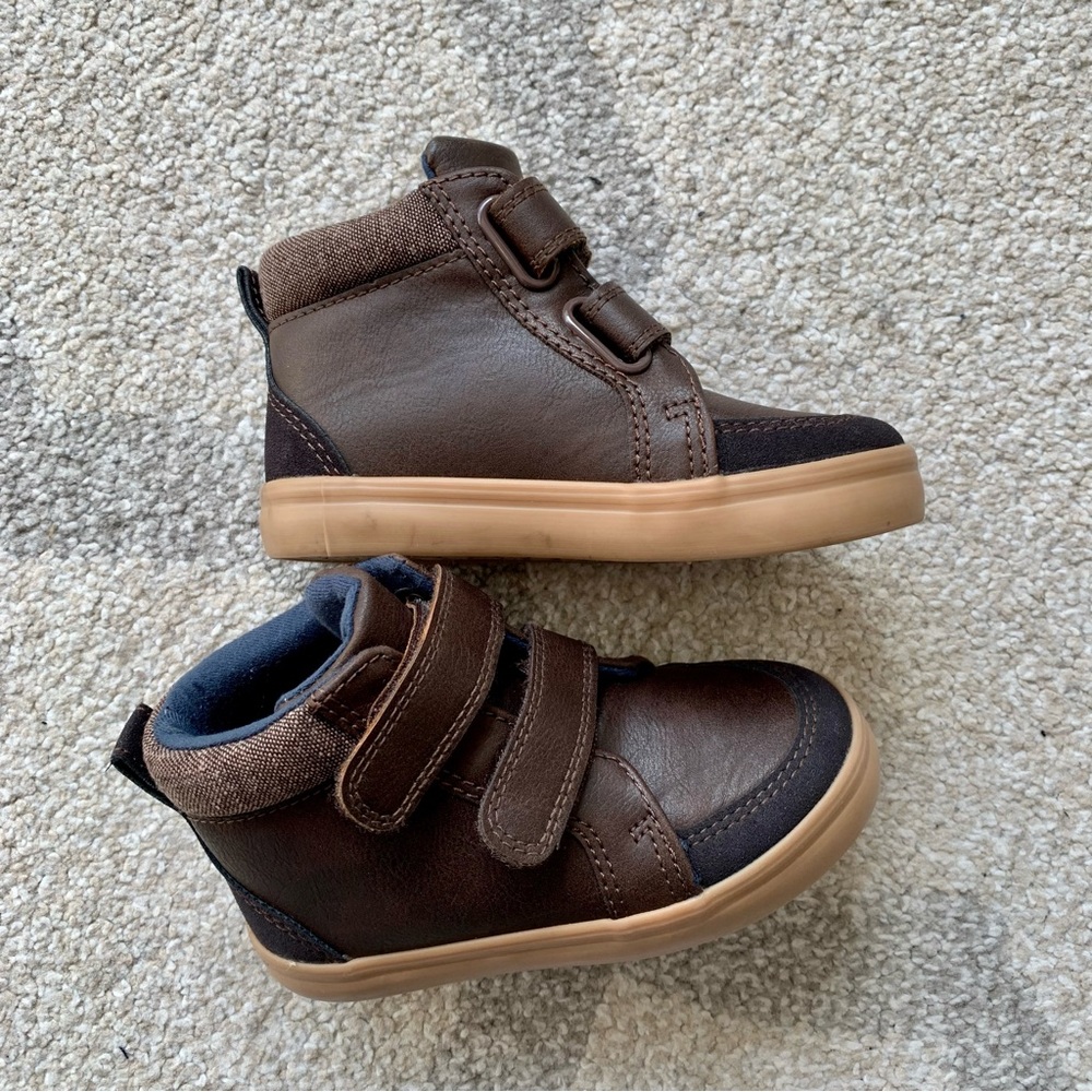 Cat & Jack Brown Velcro Boots